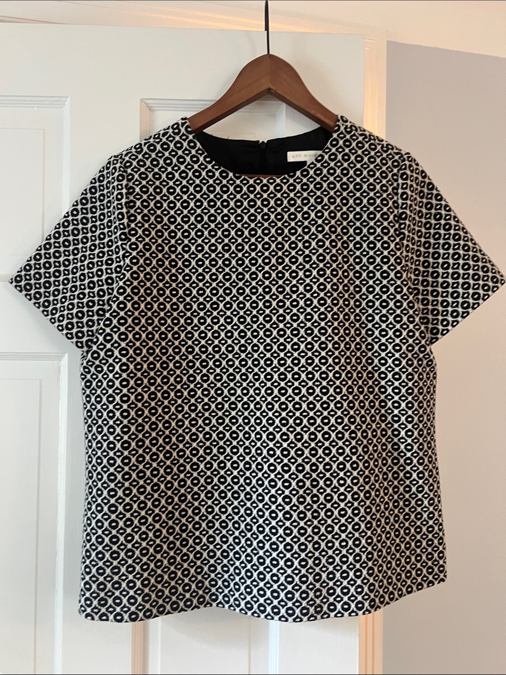 ANN MASHBURN black and white patterned top Large